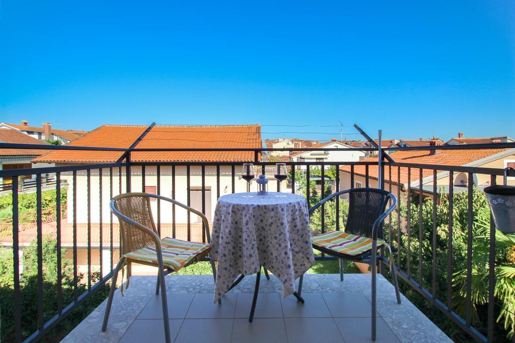 Apartments Miani Новиград Экстерьер фото